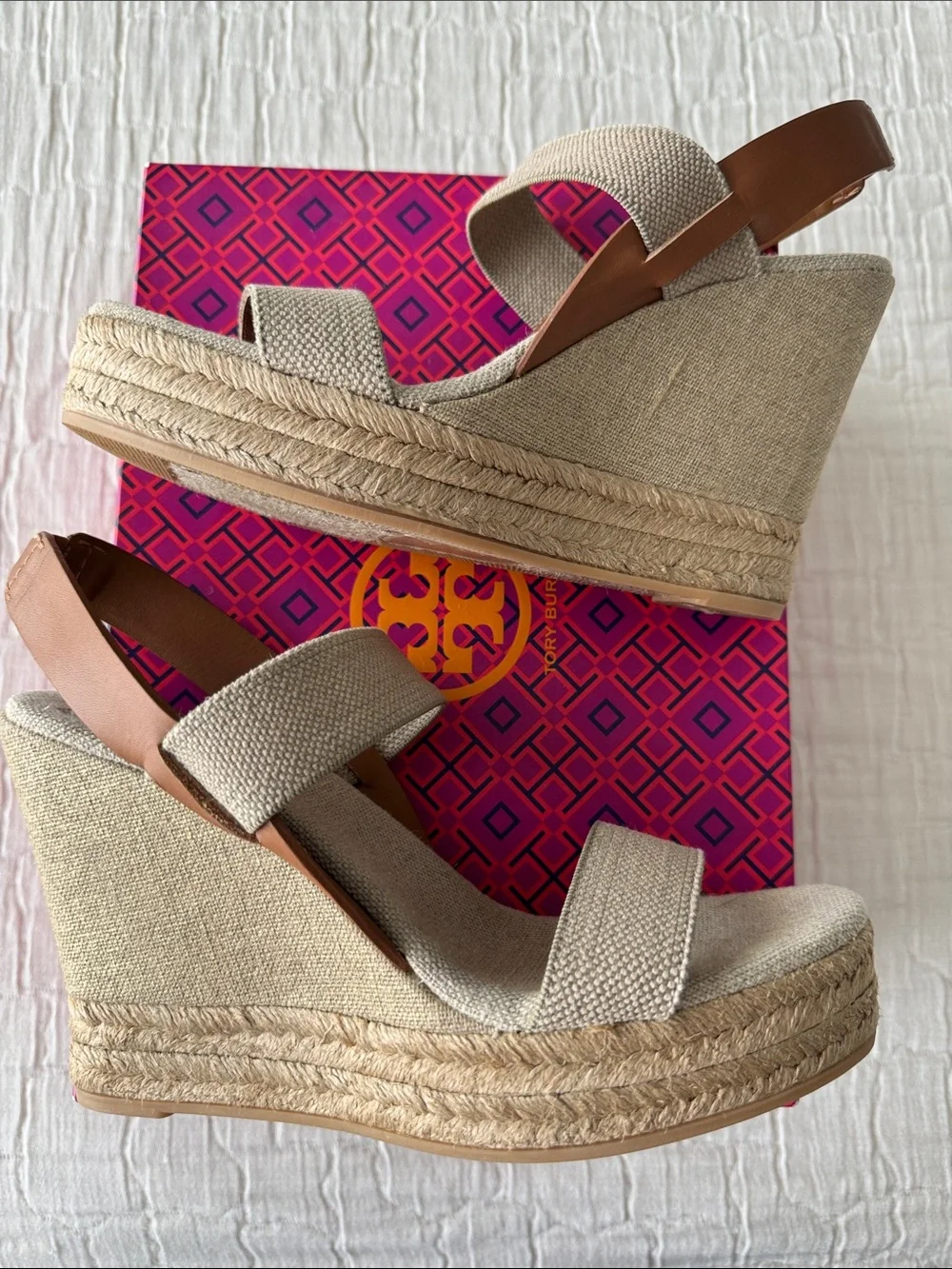 Tory Burch 120MM 2 Band Wedge Slingback Sandal - Gold/Natural/Tan, Size 8.5